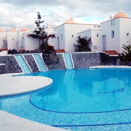 Oasis Tropical Apartment